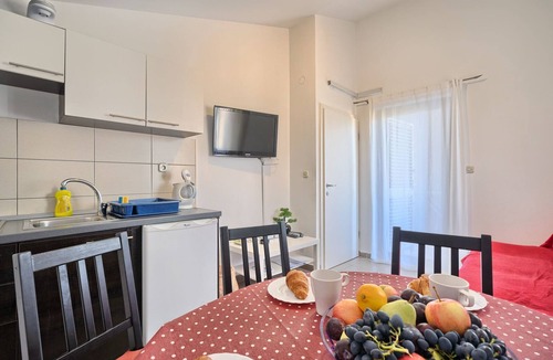 Businci Apartment | Ferienapartment für sechs Personen by Interhome