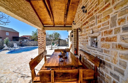 Stankovci House | Ferienhaus Anita 2 mit Pool