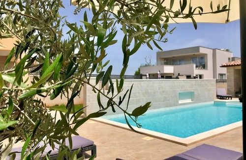 Sisan House | Ferienhaus Ližnjan für 1 - 8 Personen mit 3 Schlafzimmern in Ližnjan