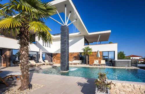 Milohnici Villa | FIRST RESIDENCE Villa Eternity