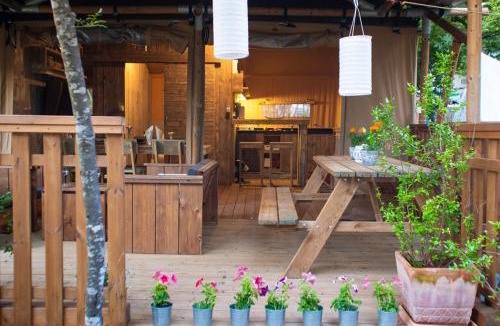 Klimno Other | Fisherman's glamping village
