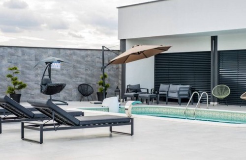 Semeljci House | Five Bedroom Holiday Home