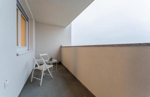 Zagreb Apartment | Flex SelfCheckIns 138 - Zagreb - Bedroom - Parking - Loggia