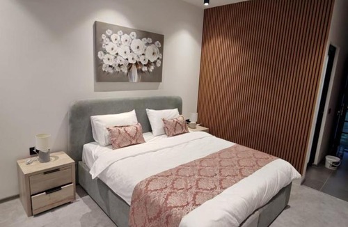 Cukarica Hotel | FLOW