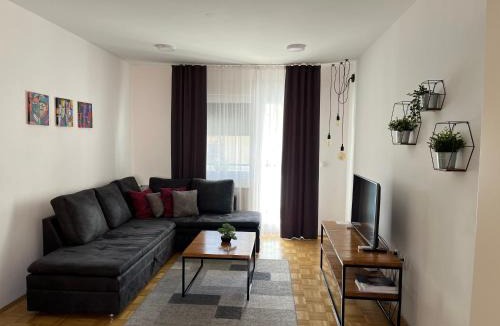 Dakovo Apartment | For5