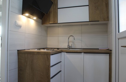 Sveti Ivan Zelina House | Forest home with jacuzzi, playground, and BBQ for family relaxation.