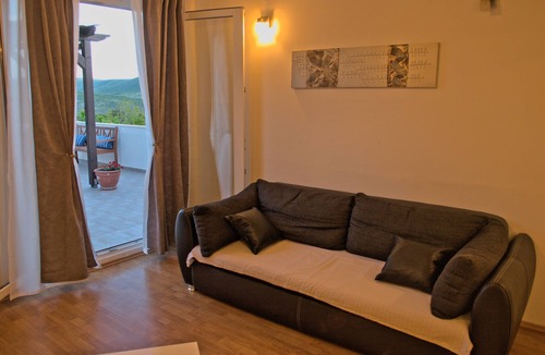 Muc Apartment | Four bedroom apartment with terrace Gizdavac, Zagora (A-12053-a)