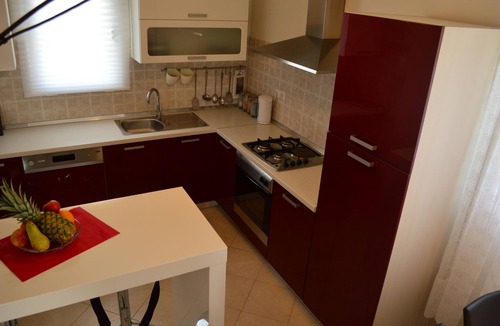 Muc Apartment | Four bedroom apartment with terrace Gizdavac, Zagora (A-12053-a)
