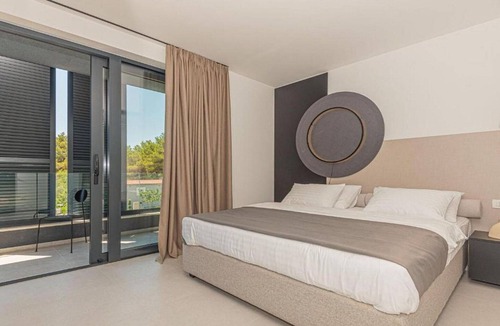 Srima Villa | Four Bedroom Villa with pool