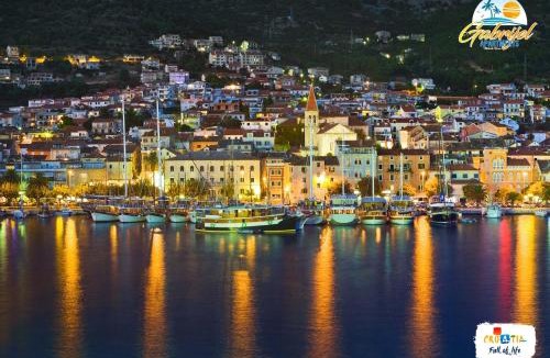 Bidol Apartment | Gabrijel Apartments Makarska 1