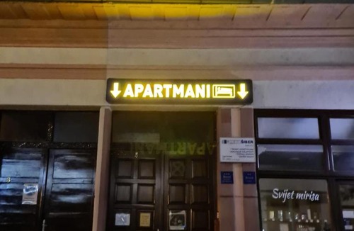 Dakovo Apartment | GAMING CINEMA APARTMAN PAULA, PS 5 Pro, Board games and more