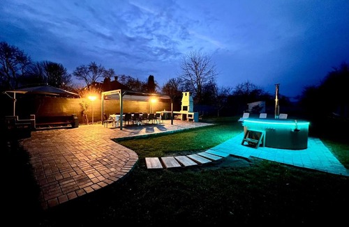 Ilieni House | Garden Villa