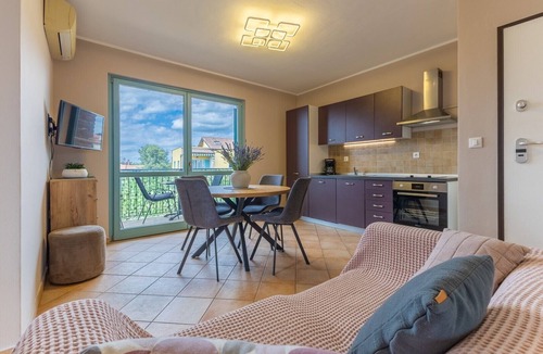 Gedici Apartment | Gina with Balcony in Resort Gedici