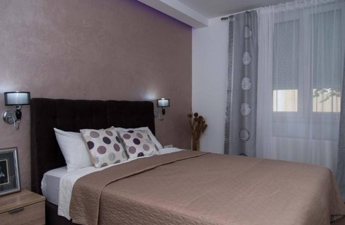 Daruvar House | Ginko Rooms - Triple Room With Private Bathroom (A3)
