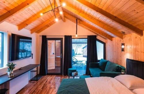 Sveti Martin na Muri Bed & Breakfast | Glamping Resort Halicanum