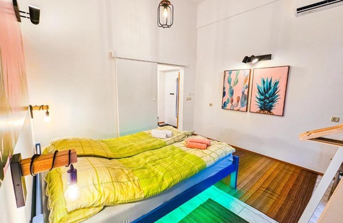 Old Town Apartment | GlowLeaf Loft