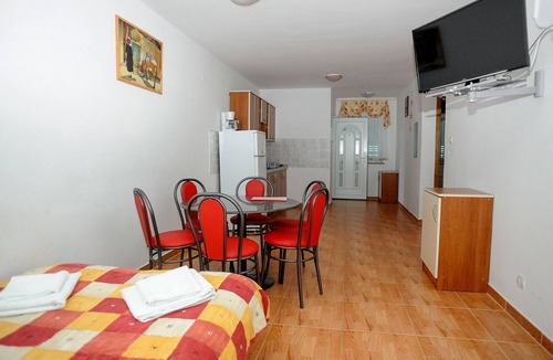Caska House | Golden Coast Villa Caska