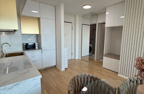 Velika Gorica Apartment | Golden Ivy – luxury, light and elegance.