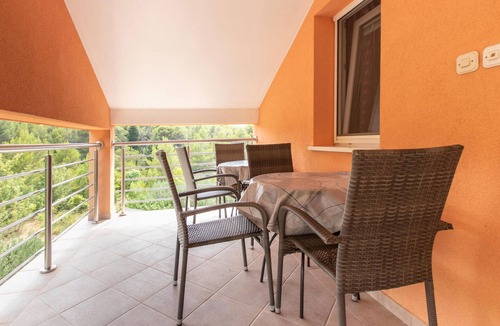 Gornji Karin Apartment | Gorgeous apartment in Gornji Karin