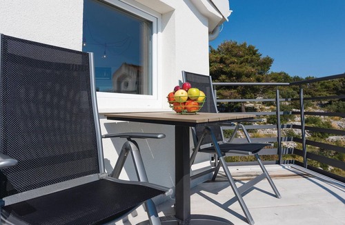 Brodarica Apartment | Gorgeous apartment in Brodarica