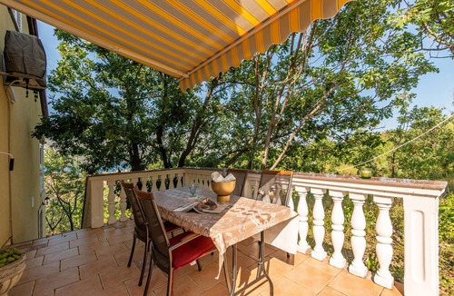 Vinjerac Apartment | Gorgeous apartment in Vinjerac with WiFi