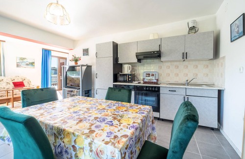 Krusevo Apartment | Gorgeous apartment in Krusevo with WiFi
