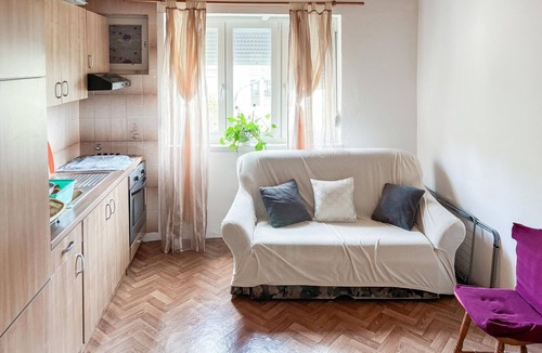 Suha Punta Apartment | Gorgeous apartment in Rab with house sea view