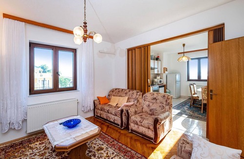Zadar Apartment | Gorgeous apartment in Zadar with house sea view