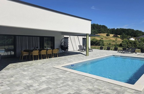Sveti Ivan Zelina House | Gorgeous home in Sveti Ivan Zelina