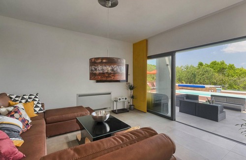 Buje House | Gorgeous home in Buje