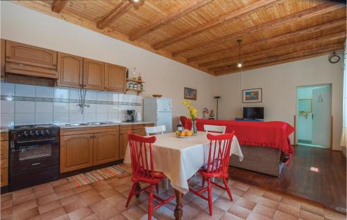 Skradin House | Gorgeous Home In Dubravice-Skradin With Wifi