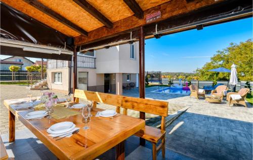 Brckovljani House | Gorgeous Home In Gracec With Sauna