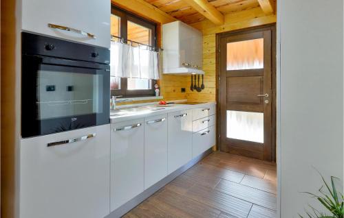Medimurje House | Gorgeous Home In Grkavescak With Sauna
