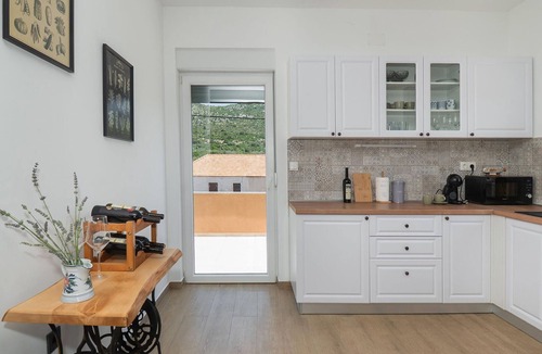 Danilo Biranj House | Gorgeous home in Danilo with WiFi