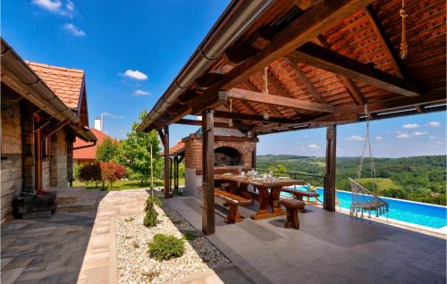 Varazdinske Toplice House | Gorgeous Home In Martinkovec With Sauna