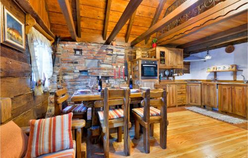 Varazdinske Toplice House | Gorgeous Home In Martinkovec With Sauna