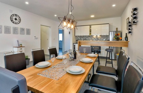 Gornji Kneginec House | Gorgeous home in Varazdin Breg with sauna