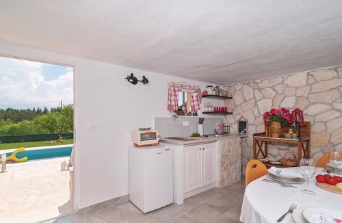 Hrvace House | Gorgeous home in Hrvace