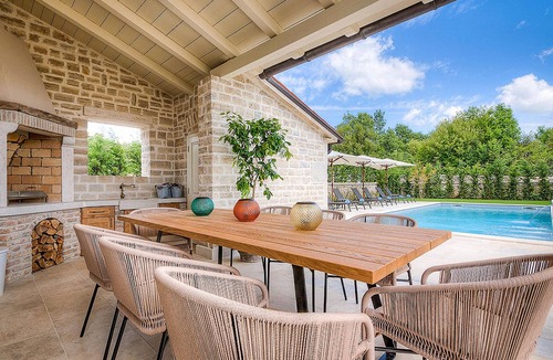 Korenici House | Gorgeous home in Kanfanar