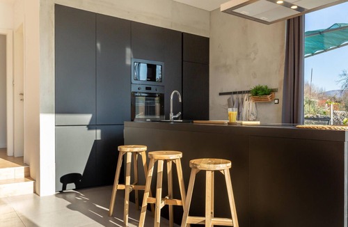 Sestanovac House | Gorgeous home in Katuni
