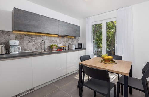 Kraljevica House | Gorgeous home in Kraljevica with house sea view