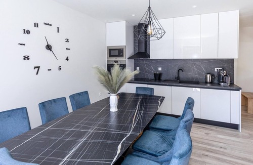 Kremena House | Gorgeous home in Kremena