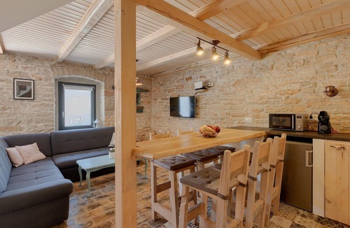 Prodol House | Gorgeous home in Krnica