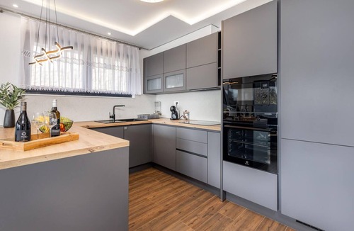 Lovran House | Gorgeous home in Lovran with sauna