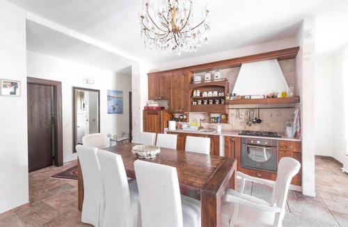 Murter House | Gorgeous home in Murter with private swimming pool, can be inside or outside