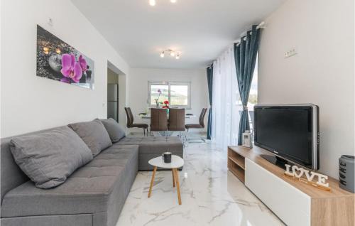 Donje Rastane House | Gorgeous Home In Rastane Donje