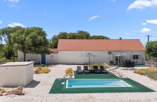 Razvode House | Gorgeous home in Razvode