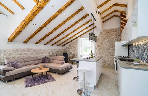Slano House | Gorgeous home in Slano with house sea view