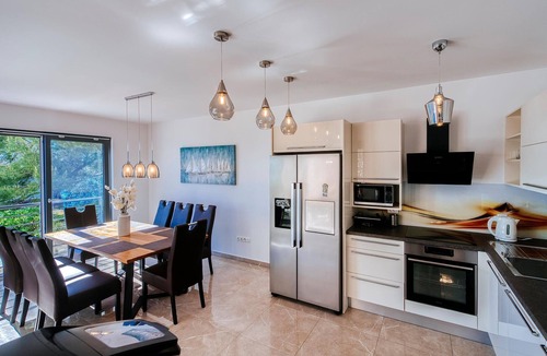 Starigrad House | Gorgeous home in Starigrad