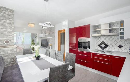 Trilj House | Gorgeous Home In Trilj